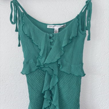 Diane von Furstenberg silk top – ruffle Y2K silk
