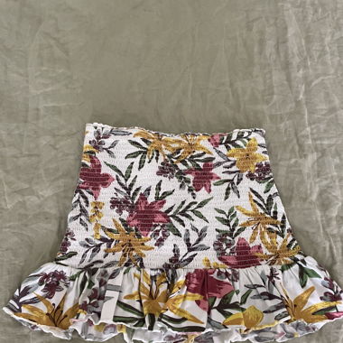 Rock mit Blumenmuster