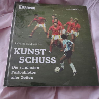 KUNSTSCHUSS Football Photo Book