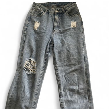 High-Waist Ripped-Jeans