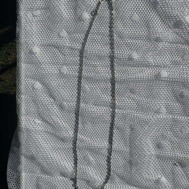 Collier de couleur argent