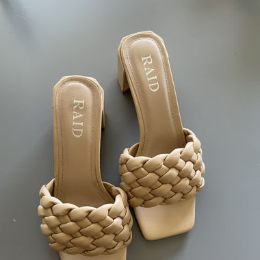 raid sandals