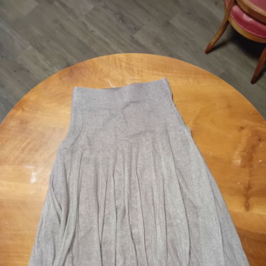 High waisted midi skirt 