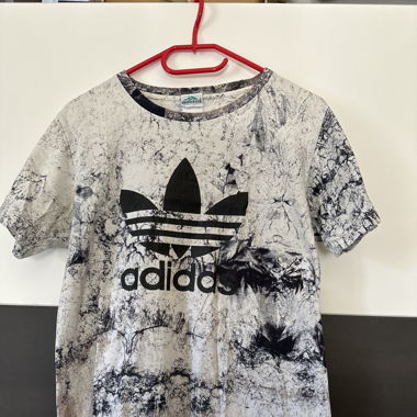 T-shirt Adidas bariolé 