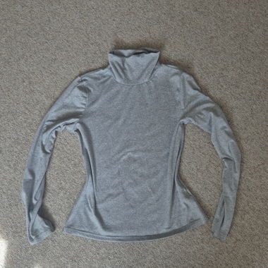 Grey turtleneck top