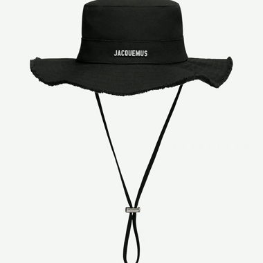Schwarzer Jacquemus-Hut
