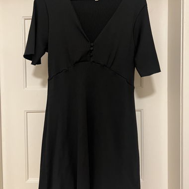 Kurzes Kleid