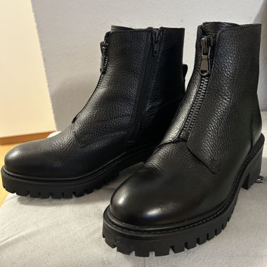 Bottines à cheville en cuir noir