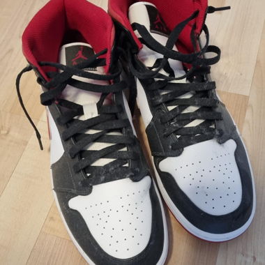 Nike Jordan 1 Mid - Gym Red Black White