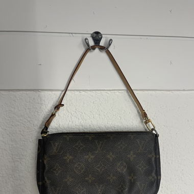 Vintage Louis Vuitton Pochette