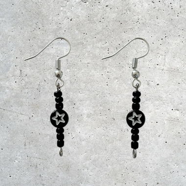"sammade" Black Star Earrings