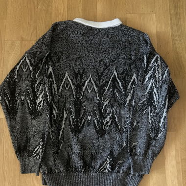 Knitted Sweater with Pattern, Grey