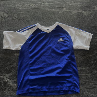 Adidas-Shirt blau/weiss