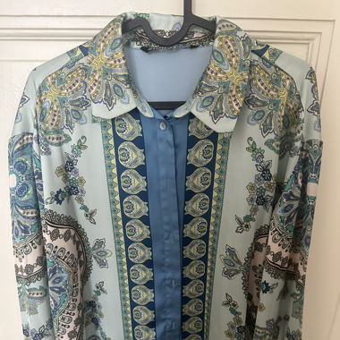 Blouse à motifs Zara