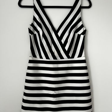 Zara Kurzes Kleid