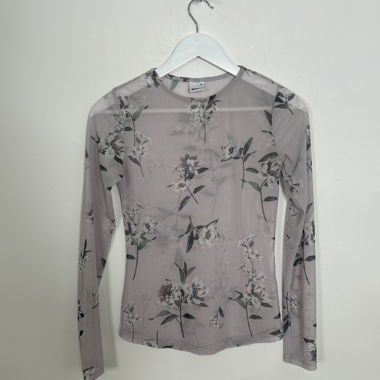 Gina Tricot transparentes Blumenoberteil