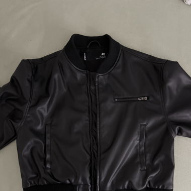 Lässige Lederjacke