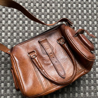 Sac bandoulière en cuir marron
