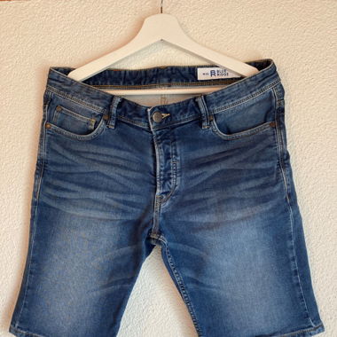 Kurze Hosen