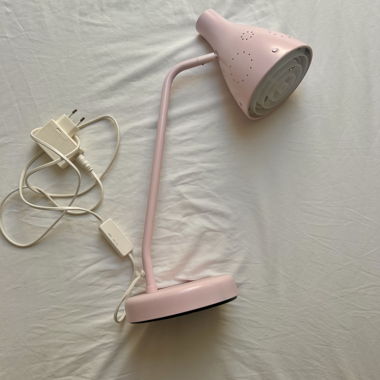 Rosa Schreibtischlampe Snöig IKEA