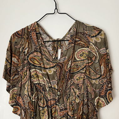 BLOUSE 