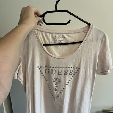 Hellrosa Guess Shirt