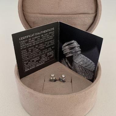 GOLD AND DIAMOND EARRINGS "Infinite Studs"