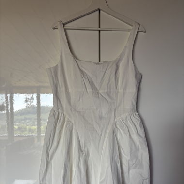 white dress