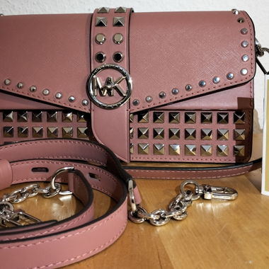 Michael Kors Schultertasche mit Nieten