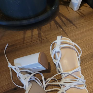 Elegante Schuhe weiss