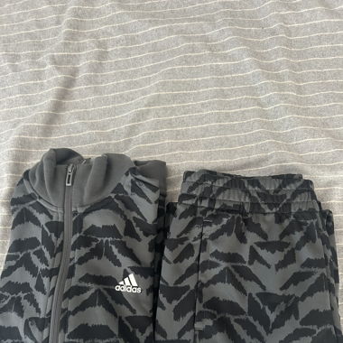 Adidas tracksuit 