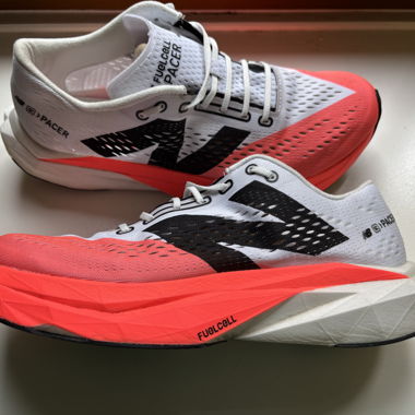 New Balance FuelCell Pacer V2 Laufschuhe 44
