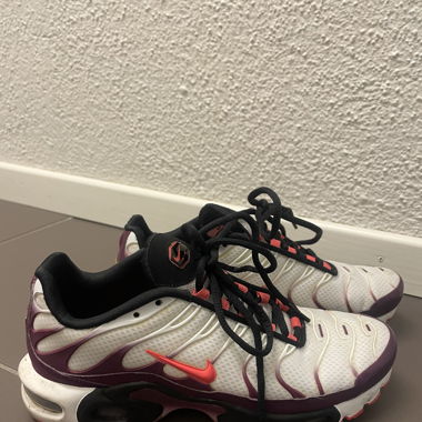 Nike Air Max Plus TN SE – Top Zustand