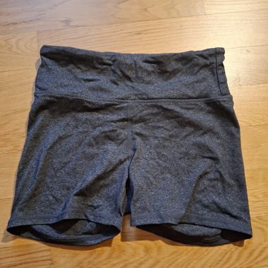 Kurze Sportleggins