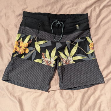 Men's Floral Swim Shorts L