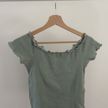 Mintgruenes Ruffle-Top 