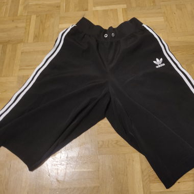Lange Adidas shorts 