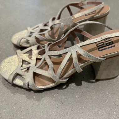 Sehr hübsche High Heels