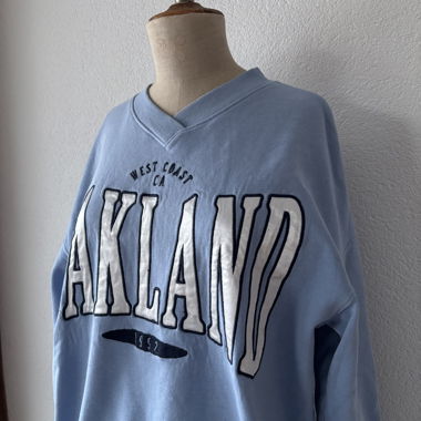 Felpa oversize «OAKLAND» West Coast – azzurro baby