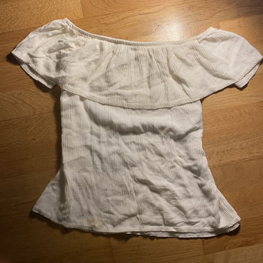 Schulterfreies T shirt