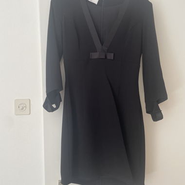 Abito italiano molto elegante Motivi