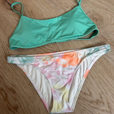 Billabong Bikini Set