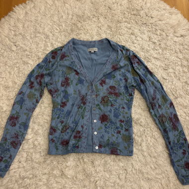 geblümter Cardigan