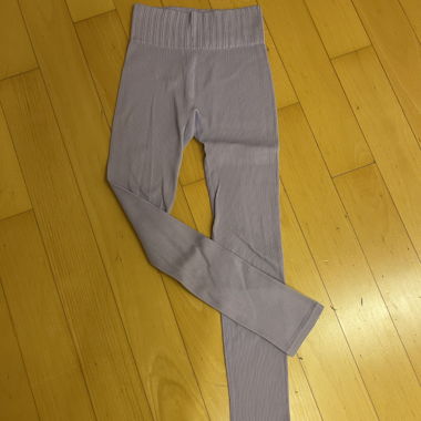 lila Sportleggings