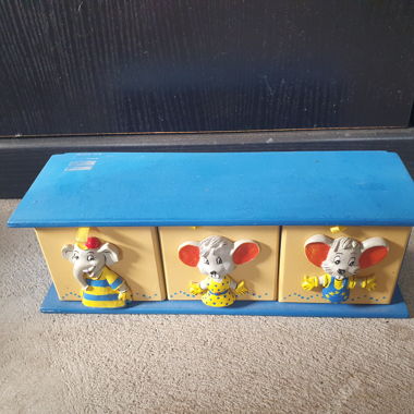 Mini jewelry box