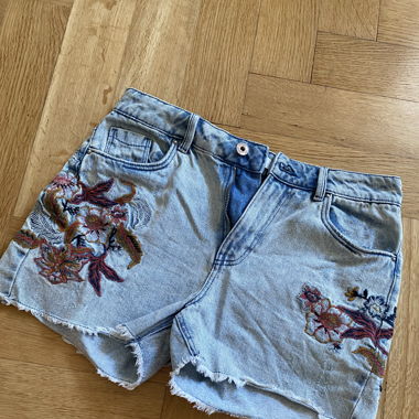 Shorts di Jeans Floreali