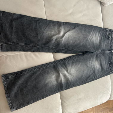 Jeans scuri