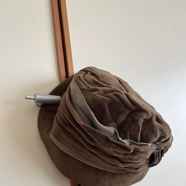 Cappello vintage velluto marrone