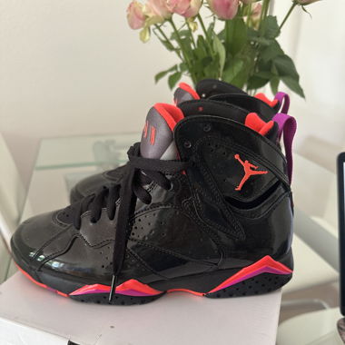 AIR JORDAN 7 RETRO 