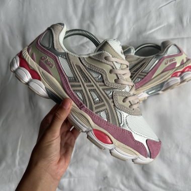asics rose beige